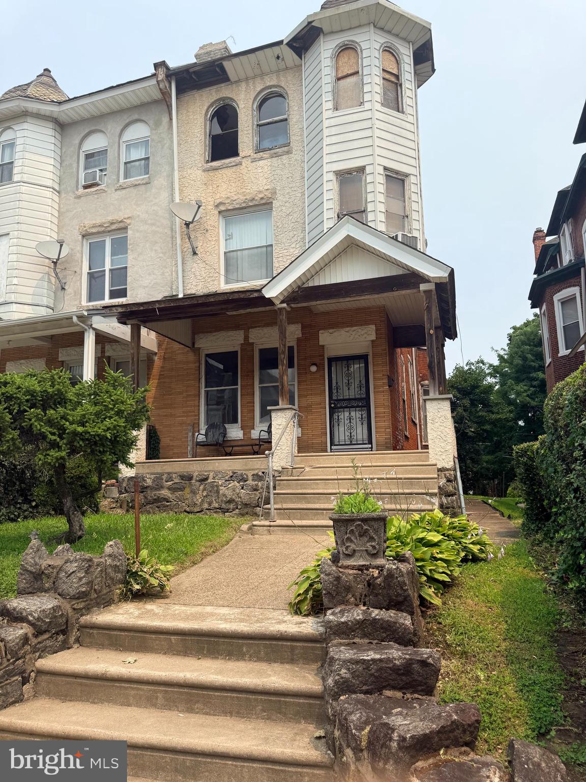 845 WYNNEWOOD ROAD