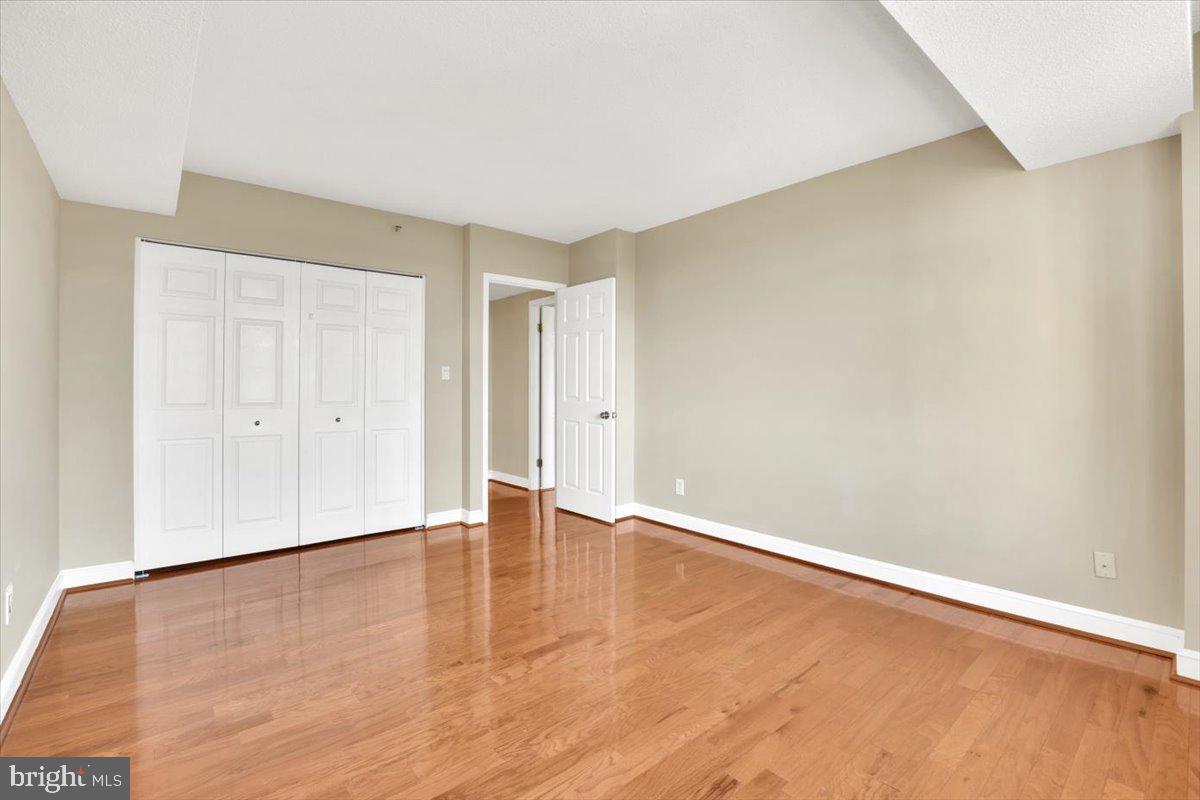 SKYLINE HOUSE - Residential