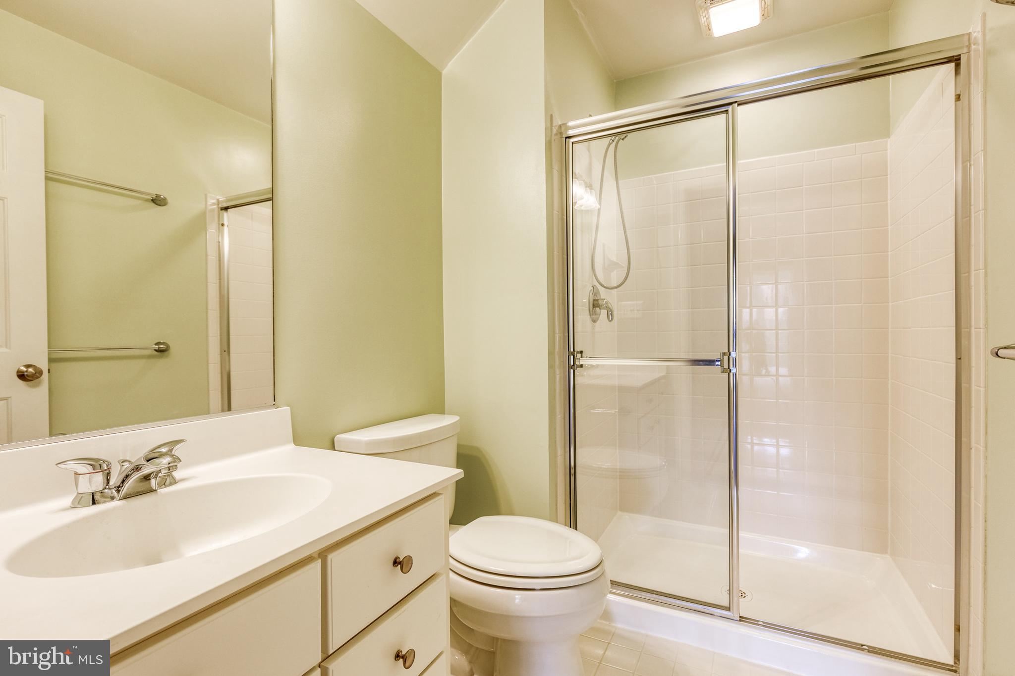 HAYFIELDS MANOR - Residential