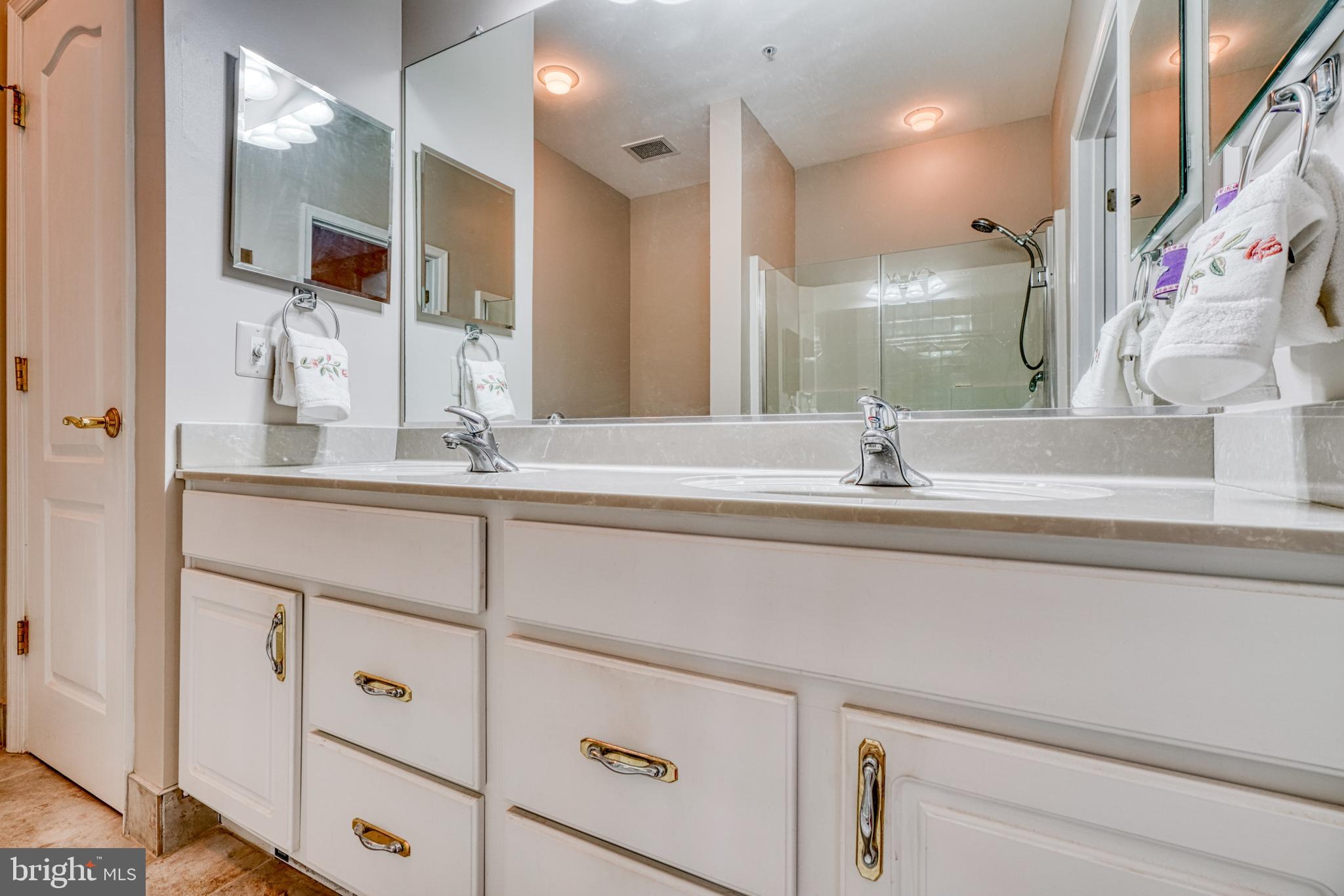 IRWINS CHOICE - Residential