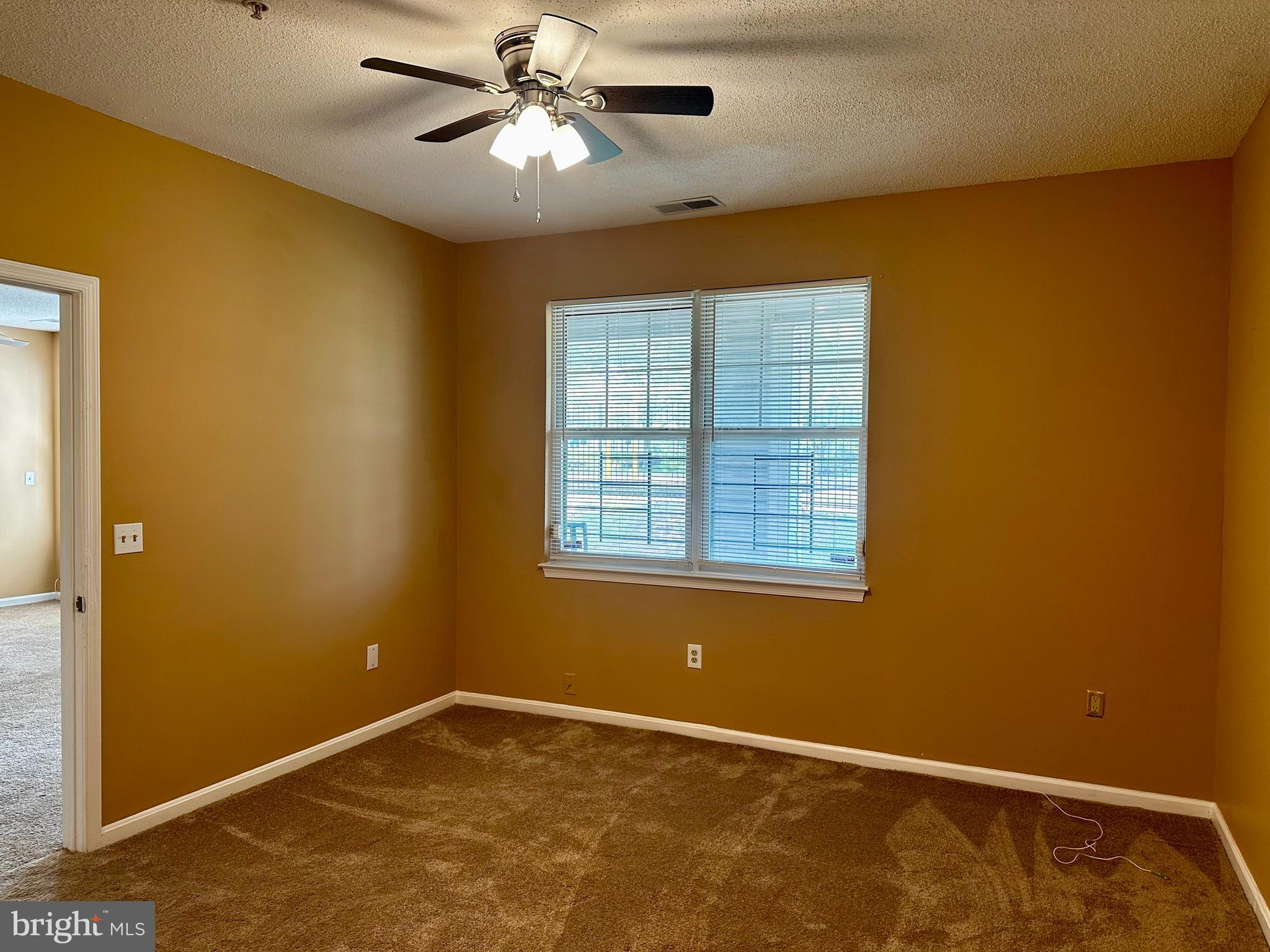 DEVON COURT - Residential Lease