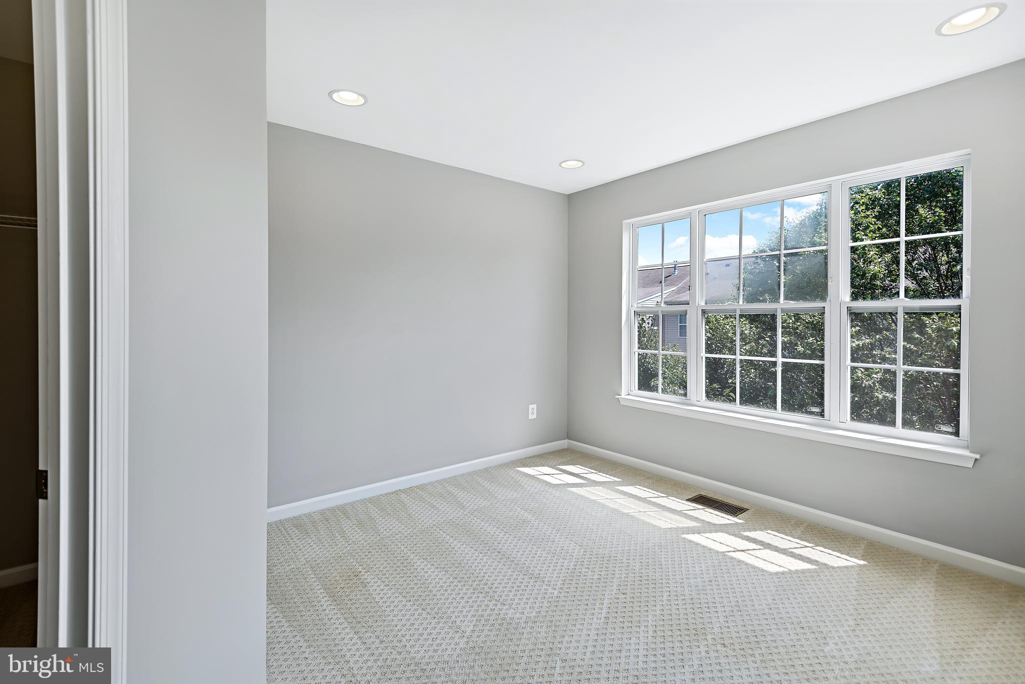 SIMPSON MILL - Residential