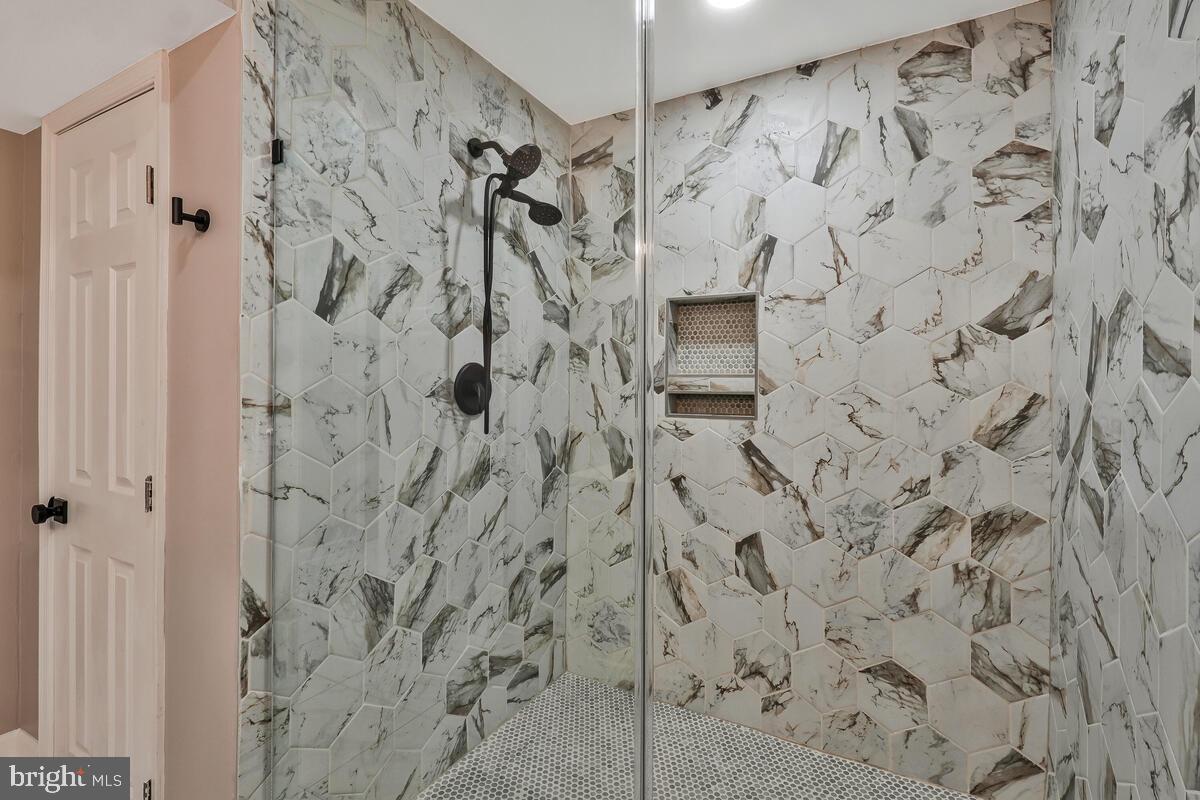 QUAILS RUN - Residential