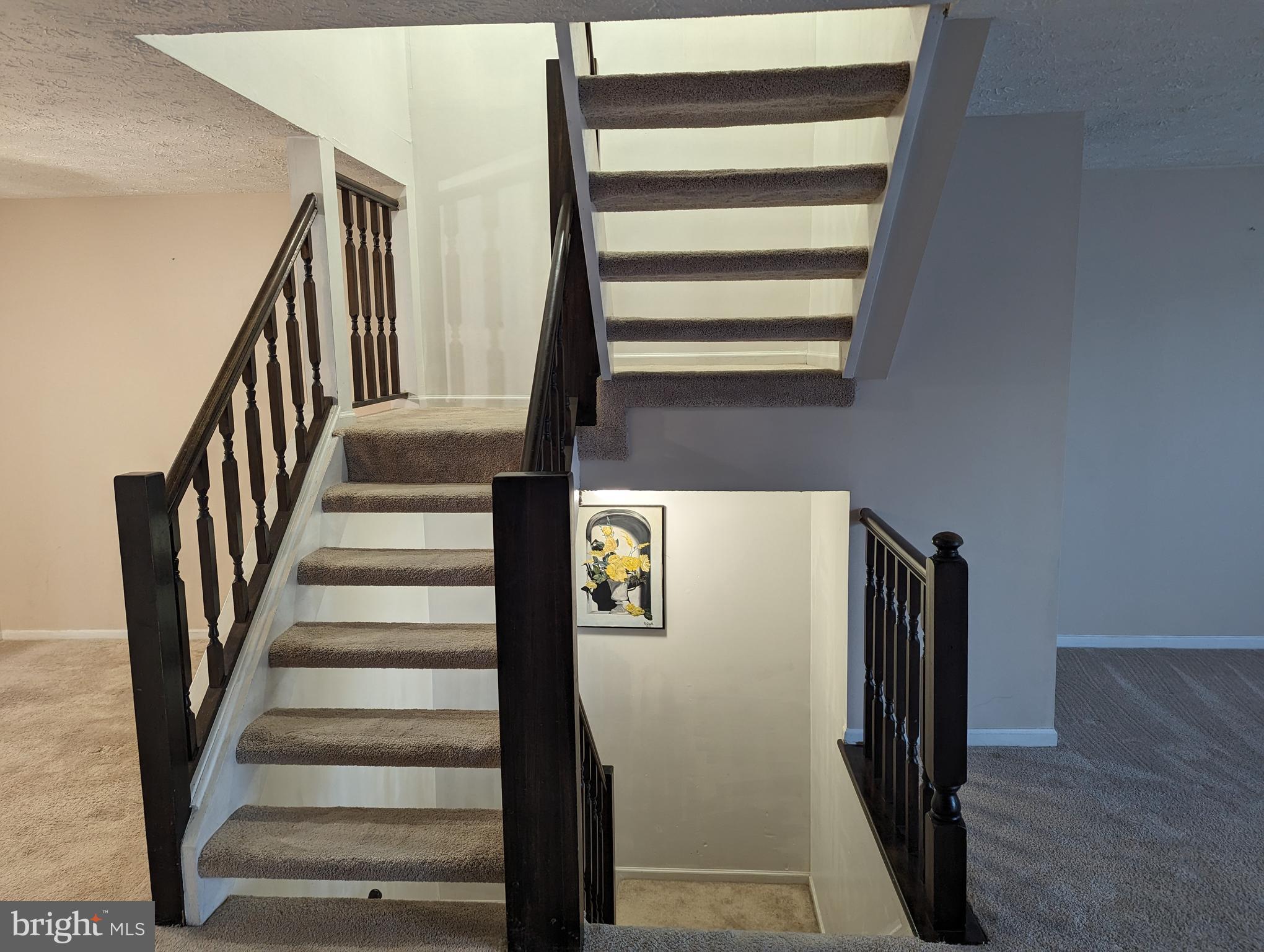 POHICK VILLAGE - Residential Lease