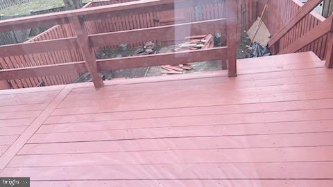 POHICK VILLAGE - Residential Lease