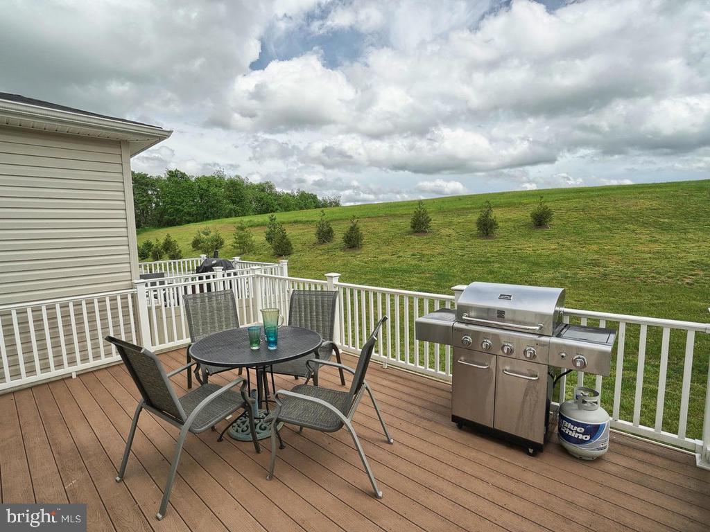 TUSCARORA CREEK - Residential