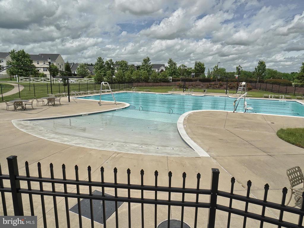 TUSCARORA CREEK - Residential