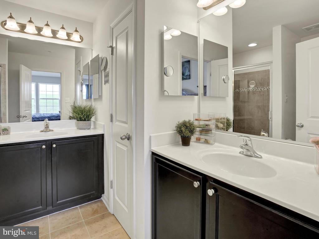 TUSCARORA CREEK - Residential