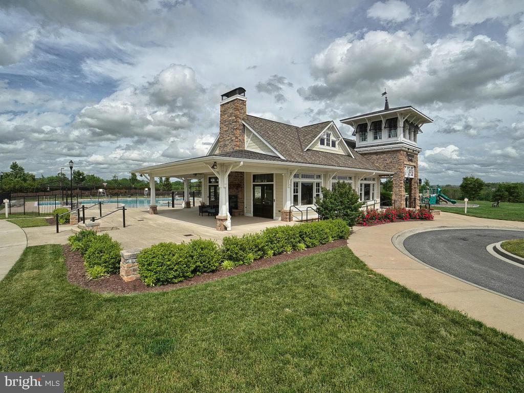 TUSCARORA CREEK - Residential