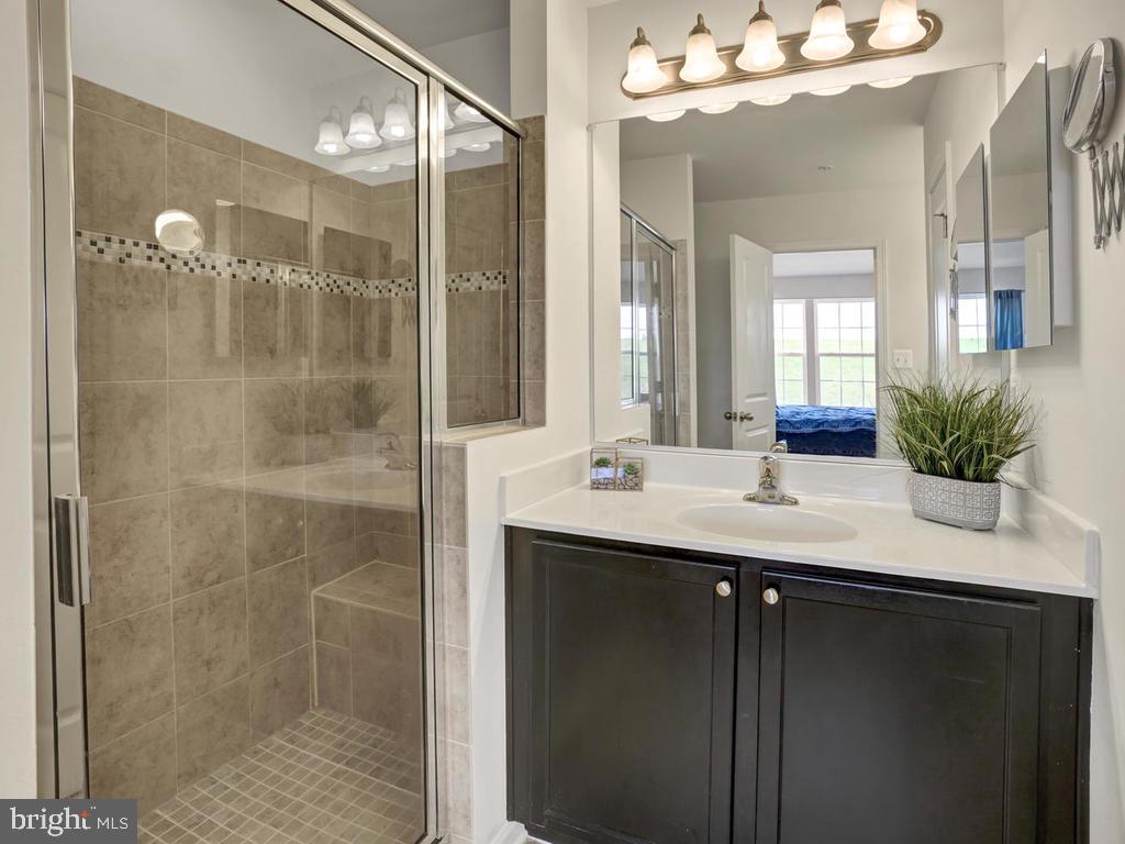 TUSCARORA CREEK - Residential