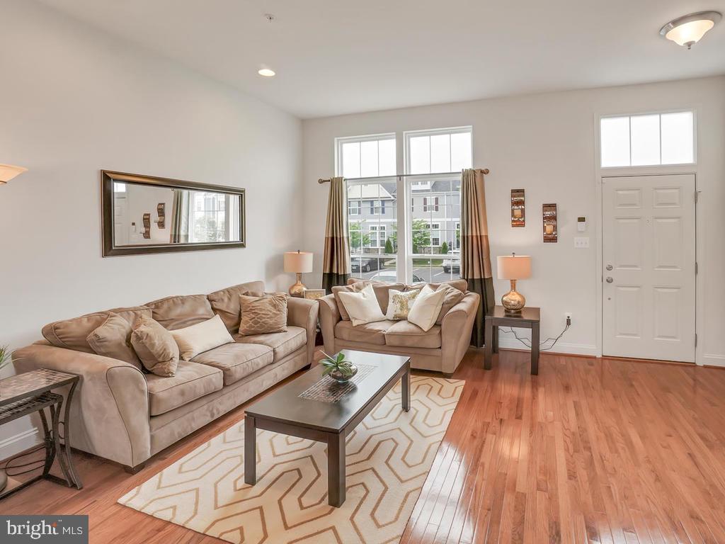 TUSCARORA CREEK - Residential