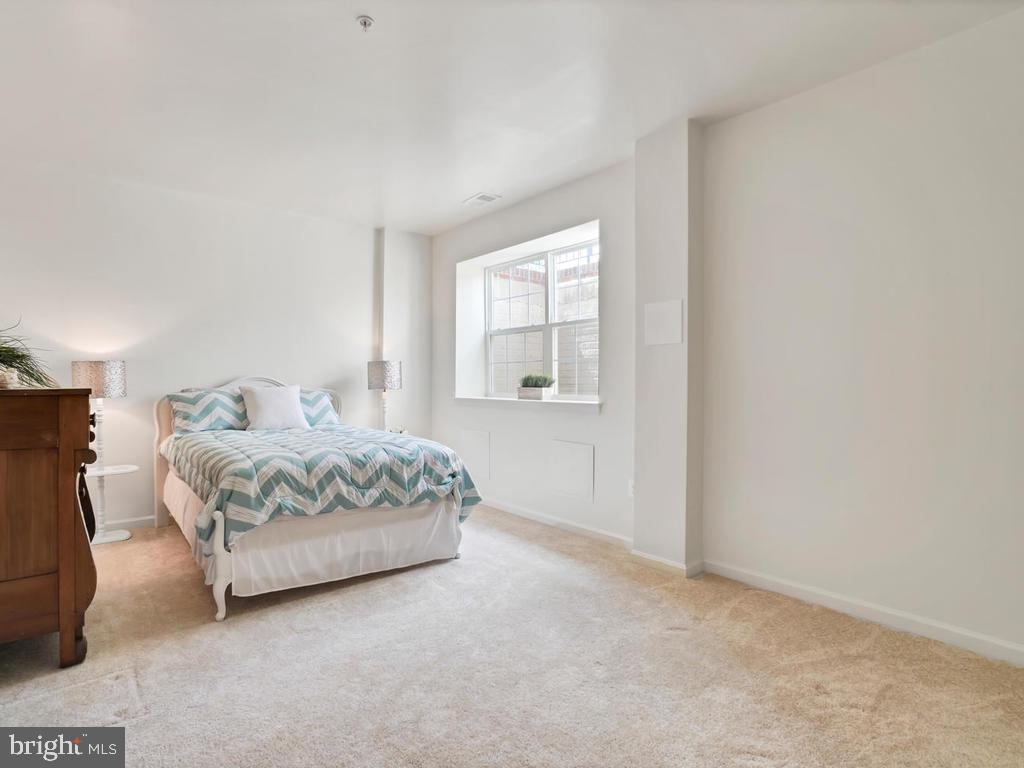 TUSCARORA CREEK - Residential