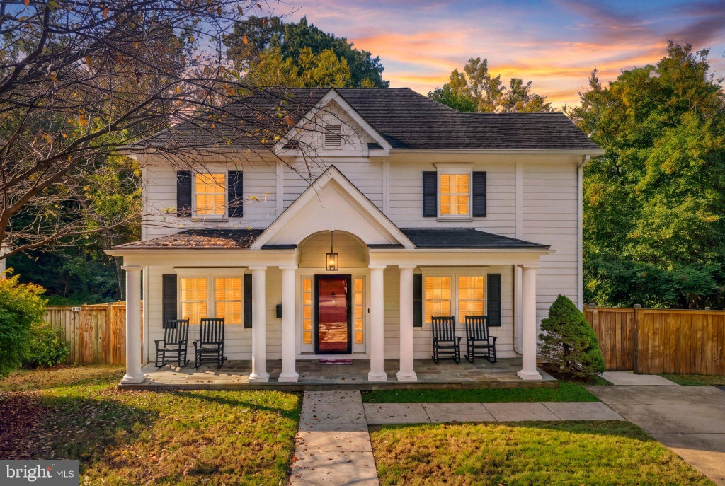 Photo of 5810 9th Road N, ARLINGTON, VA 22205 (MLS # VAAR2081596)