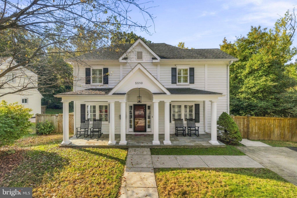 Photo of 5810 9th Road N, ARLINGTON, VA 22205 (MLS # VAAR2081596)