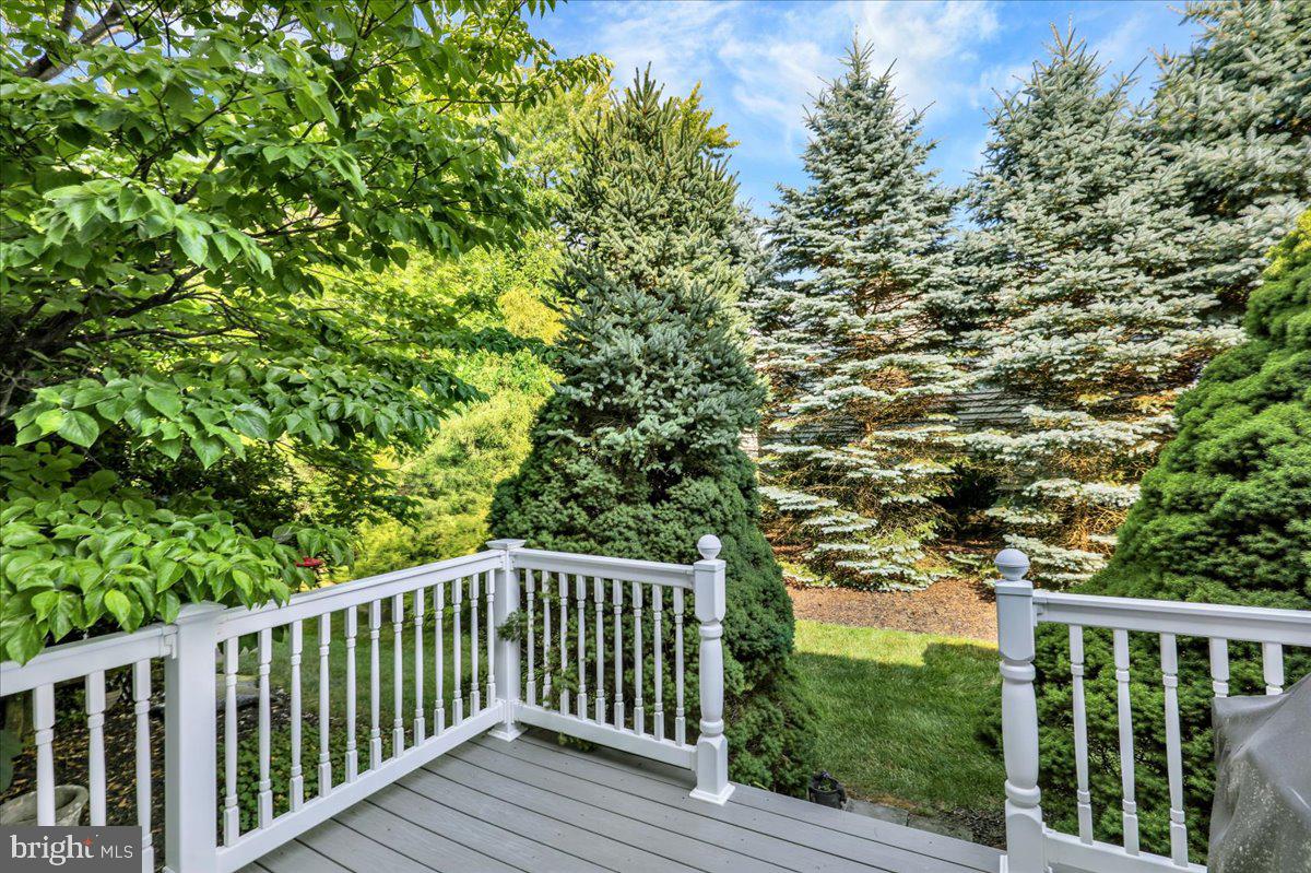 2805 STURBRIDGE COURT