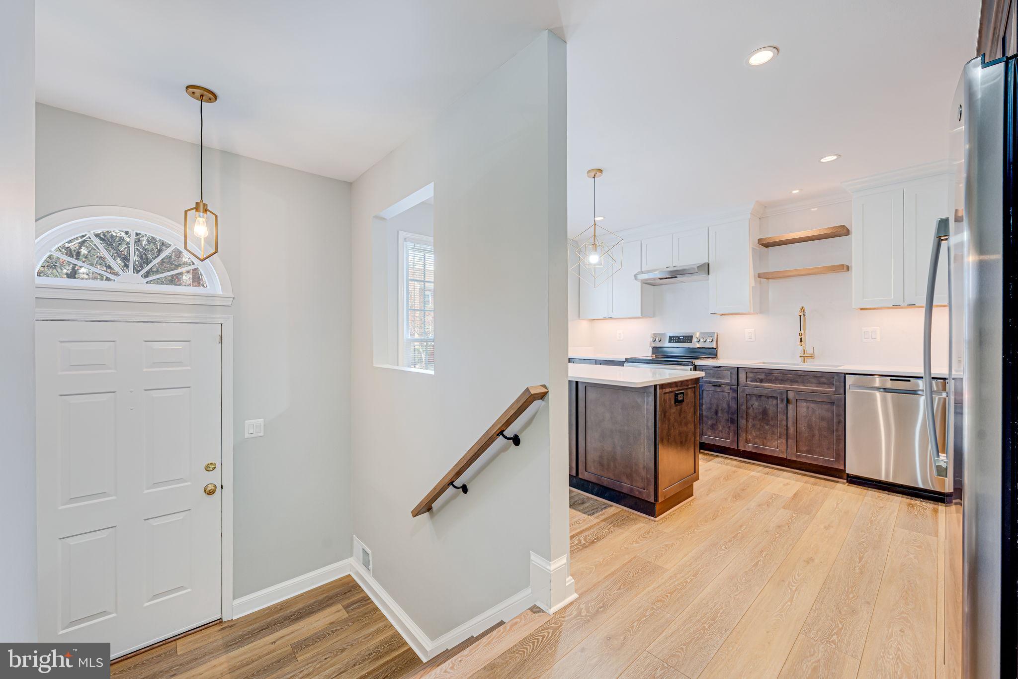 MANCHESTER SQUARE - Residential