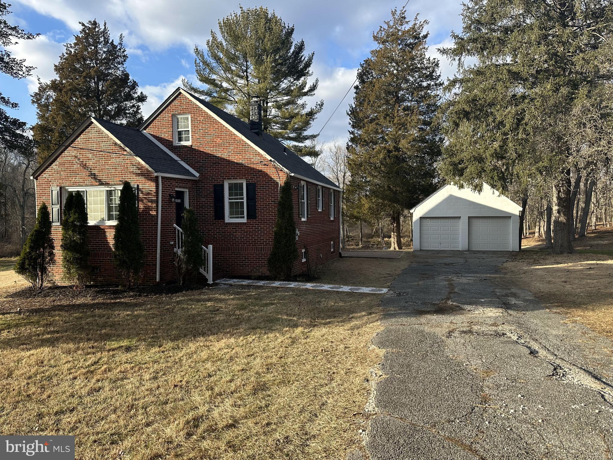 10516 BIRD RIVER ROAD