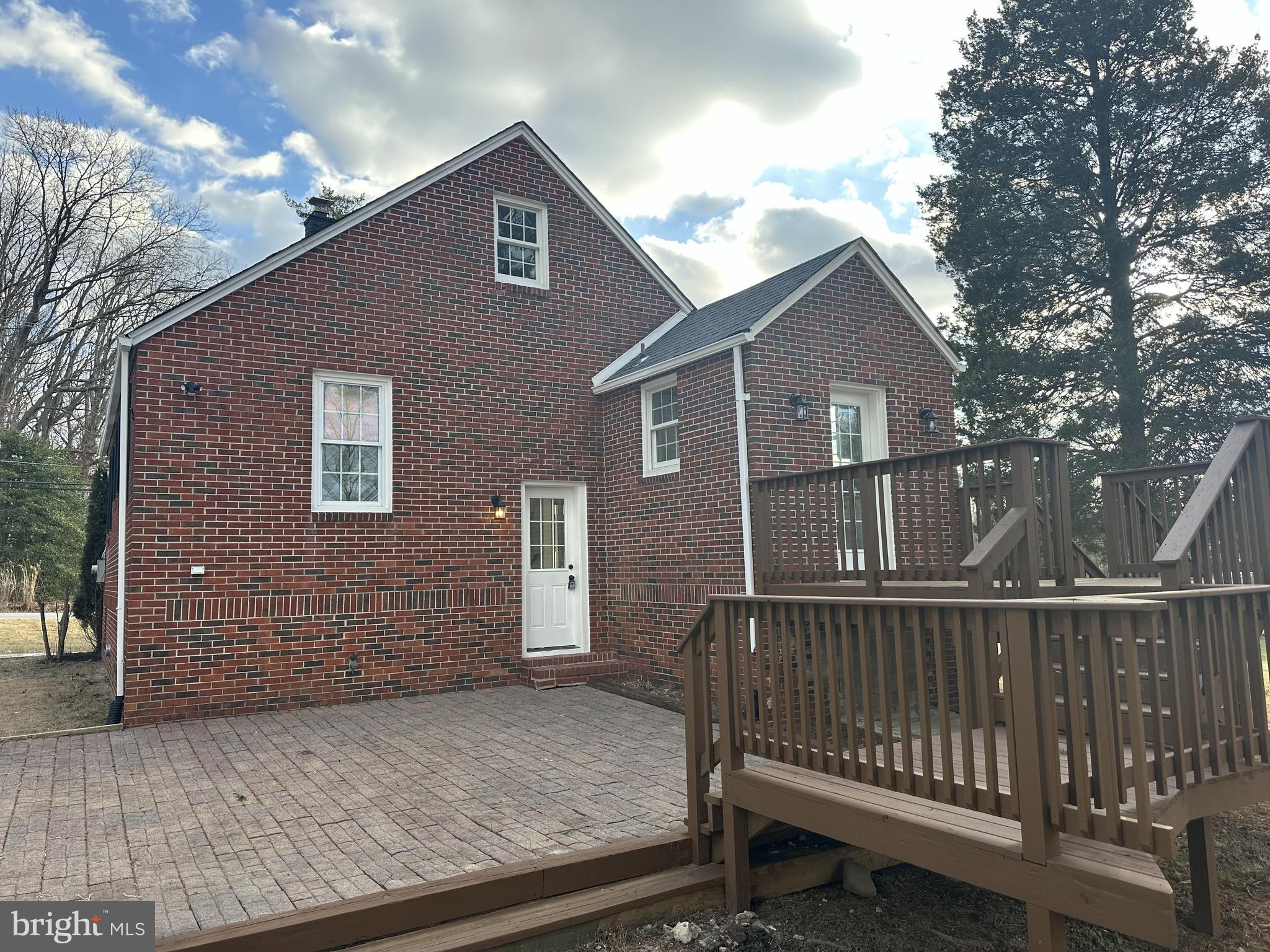 10516 BIRD RIVER ROAD