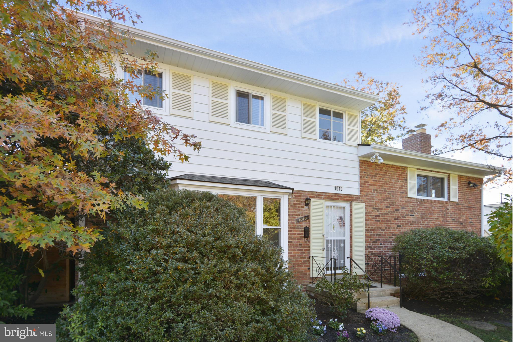 BEVERLEY ESTATES - Residential