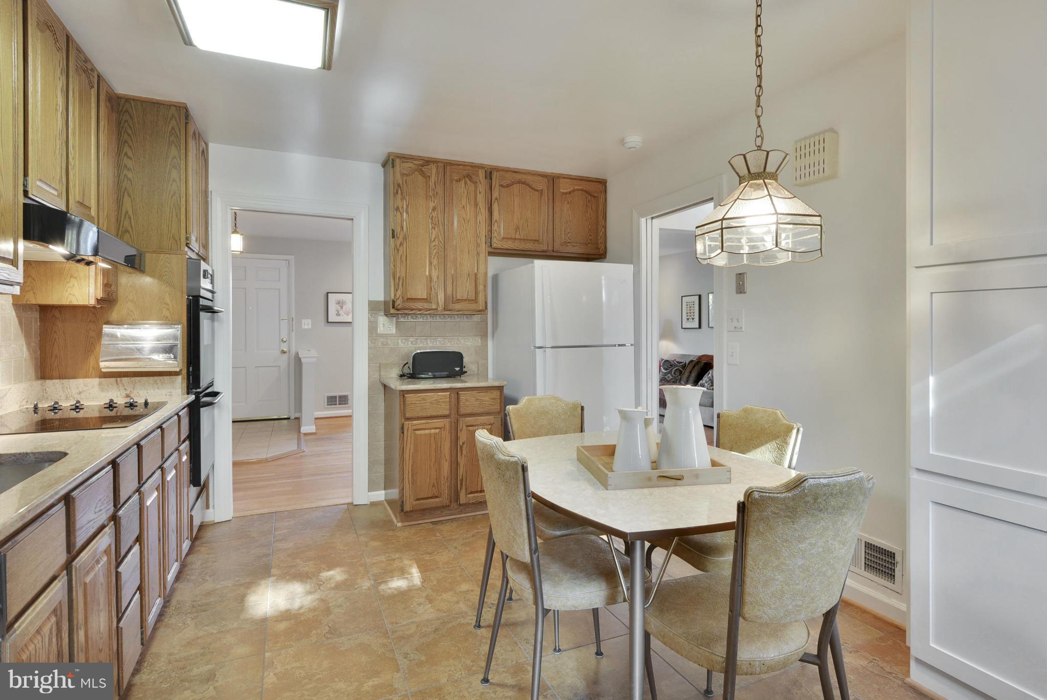 BEVERLEY ESTATES - Residential