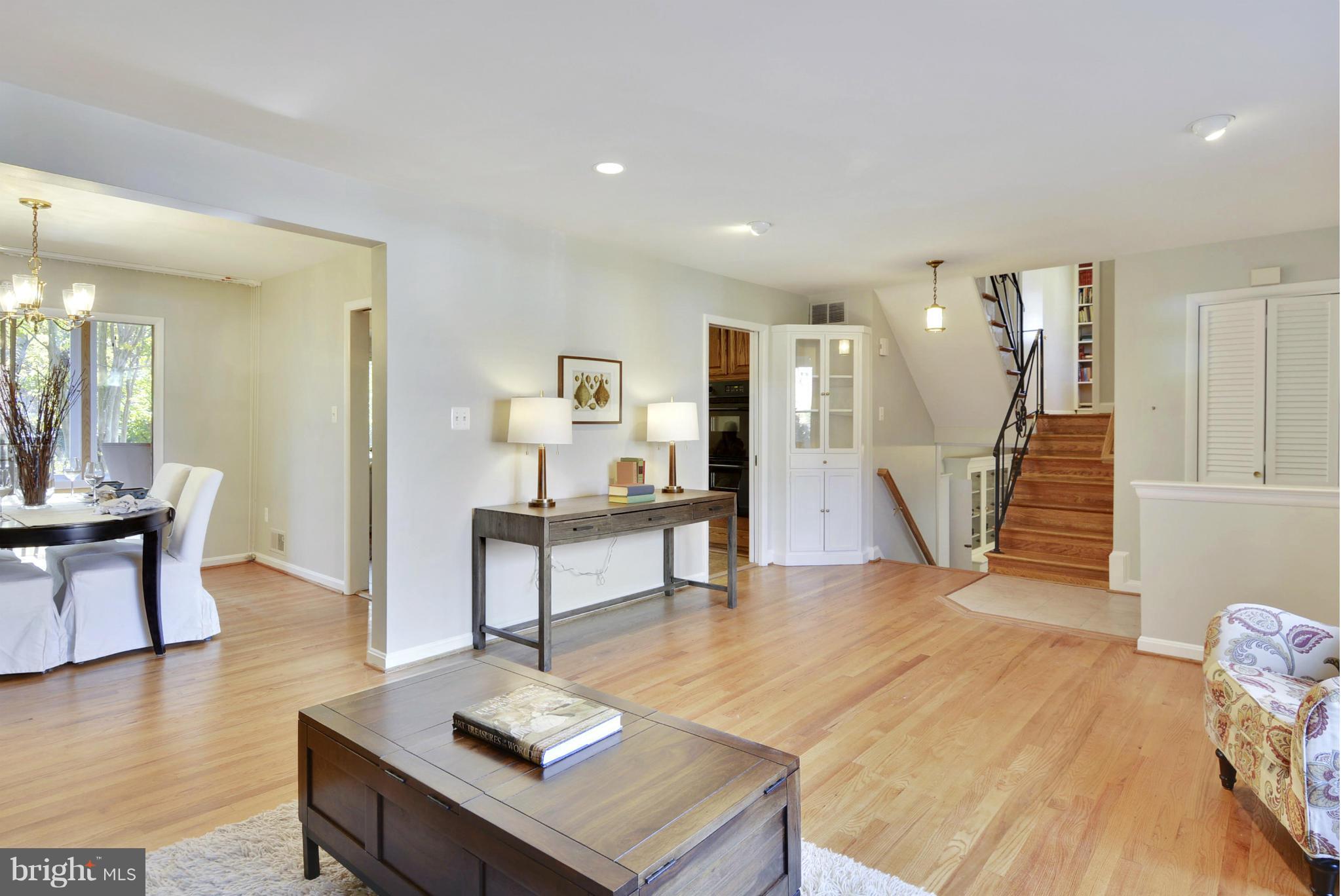 BEVERLEY ESTATES - Residential