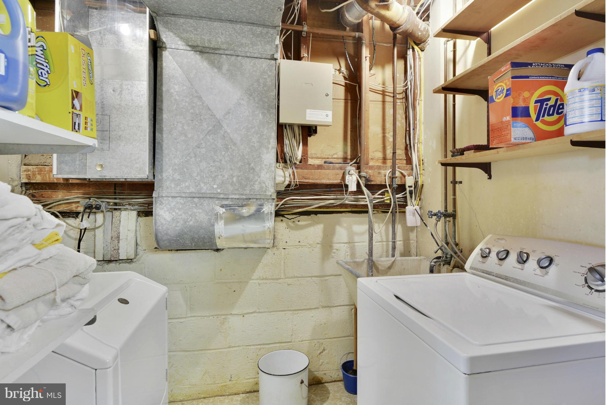 BEVERLEY ESTATES - Residential