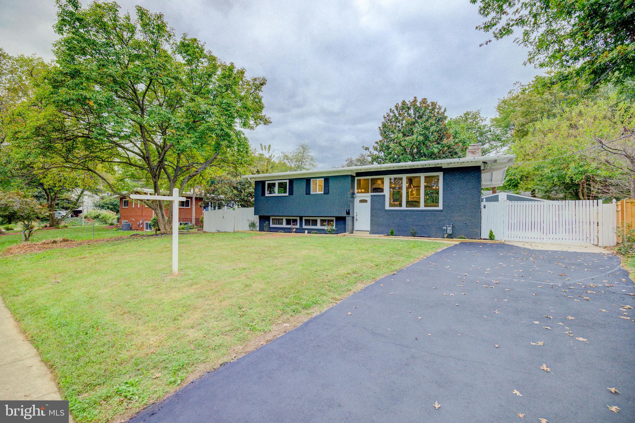 AURA HEIGHTS - Residential