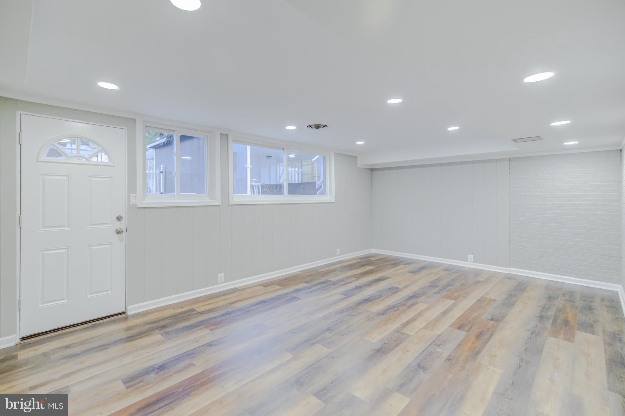 AURA HEIGHTS - Residential