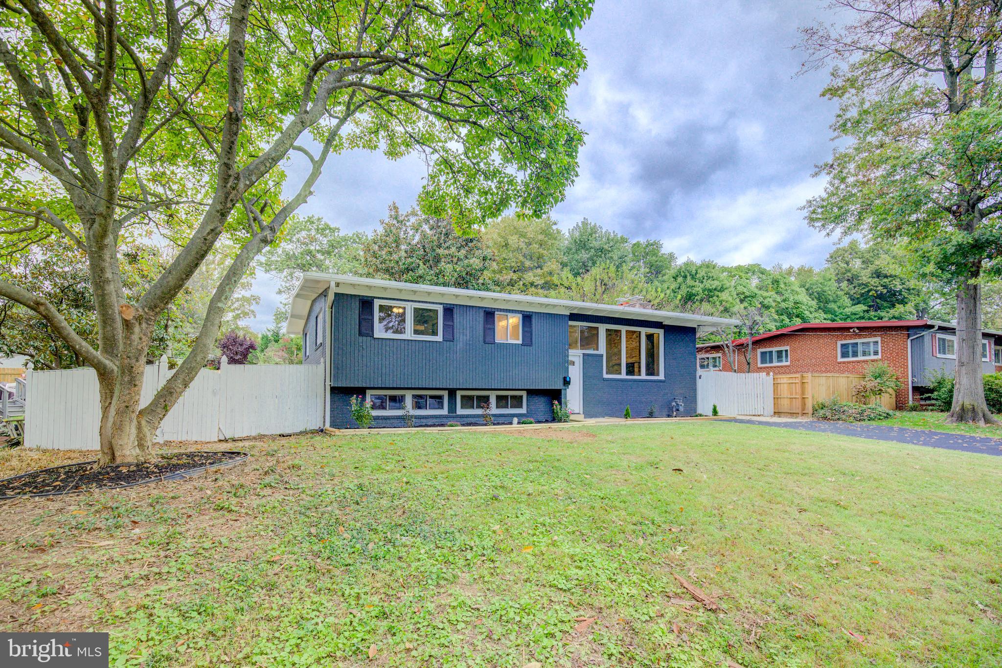 AURA HEIGHTS - Residential