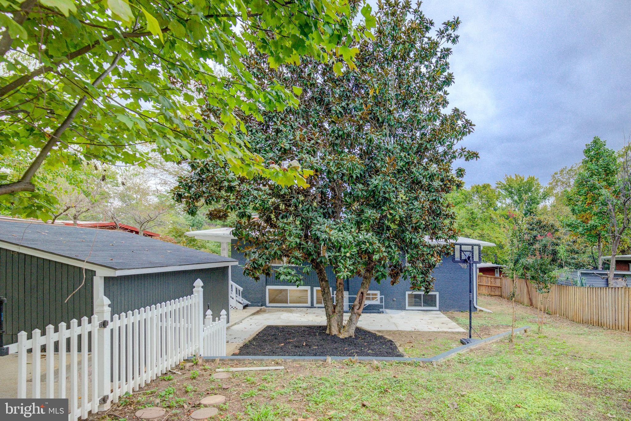 AURA HEIGHTS - Residential