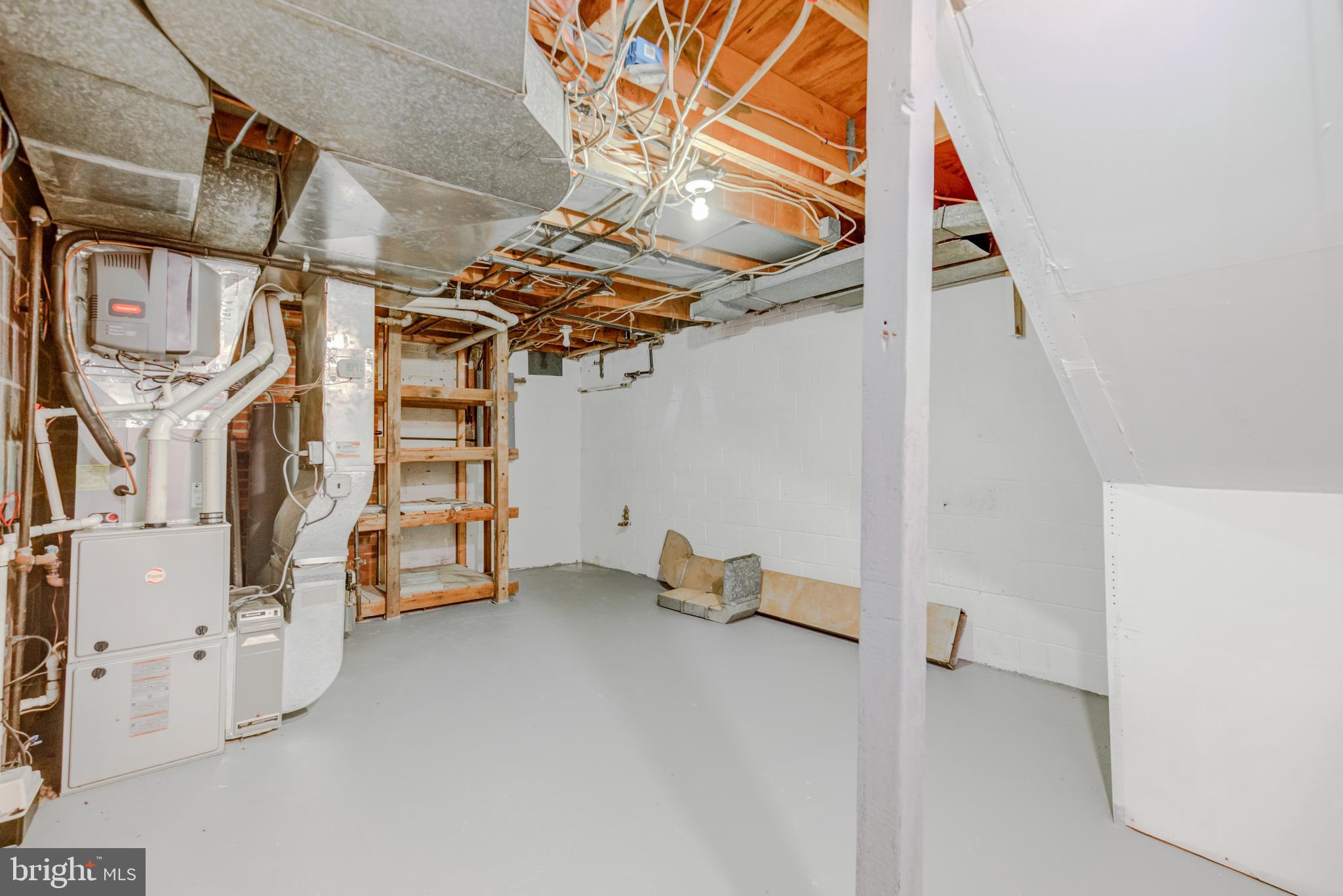 AURA HEIGHTS - Residential