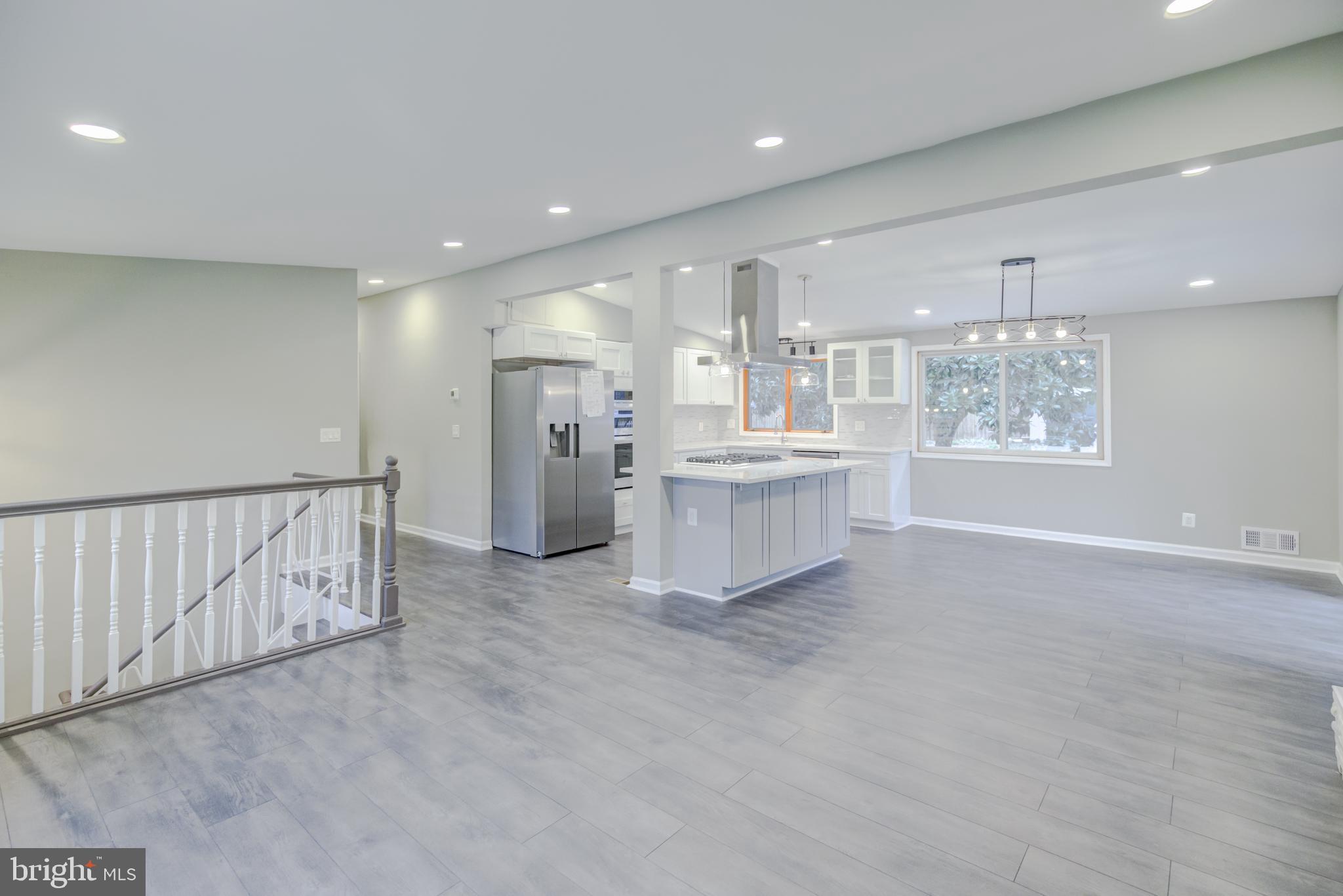 AURA HEIGHTS - Residential