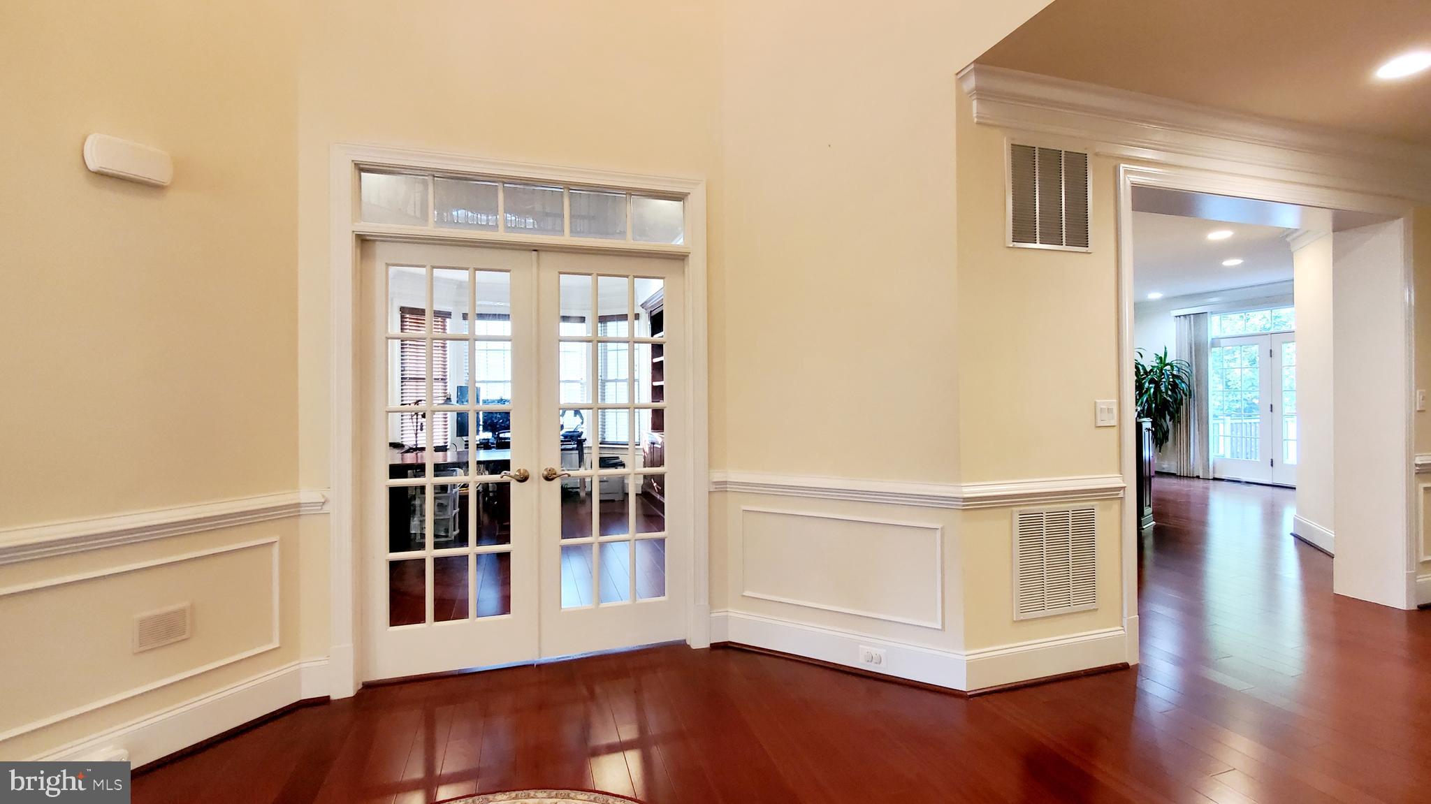 RESERVE AT STONE HILL - Residential Lease