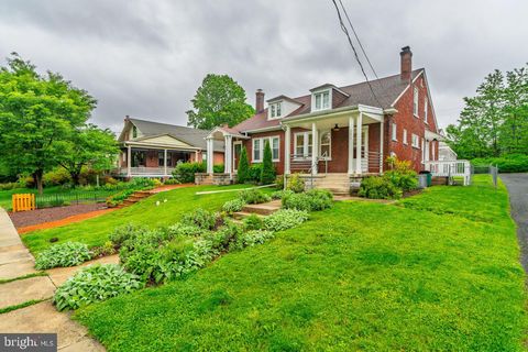 241 ATKINS AVENUE LANCASTER PA 17603