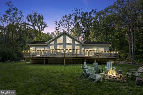 1820 GOONEY MANOR LOOP BENTONVILLE VA 22610