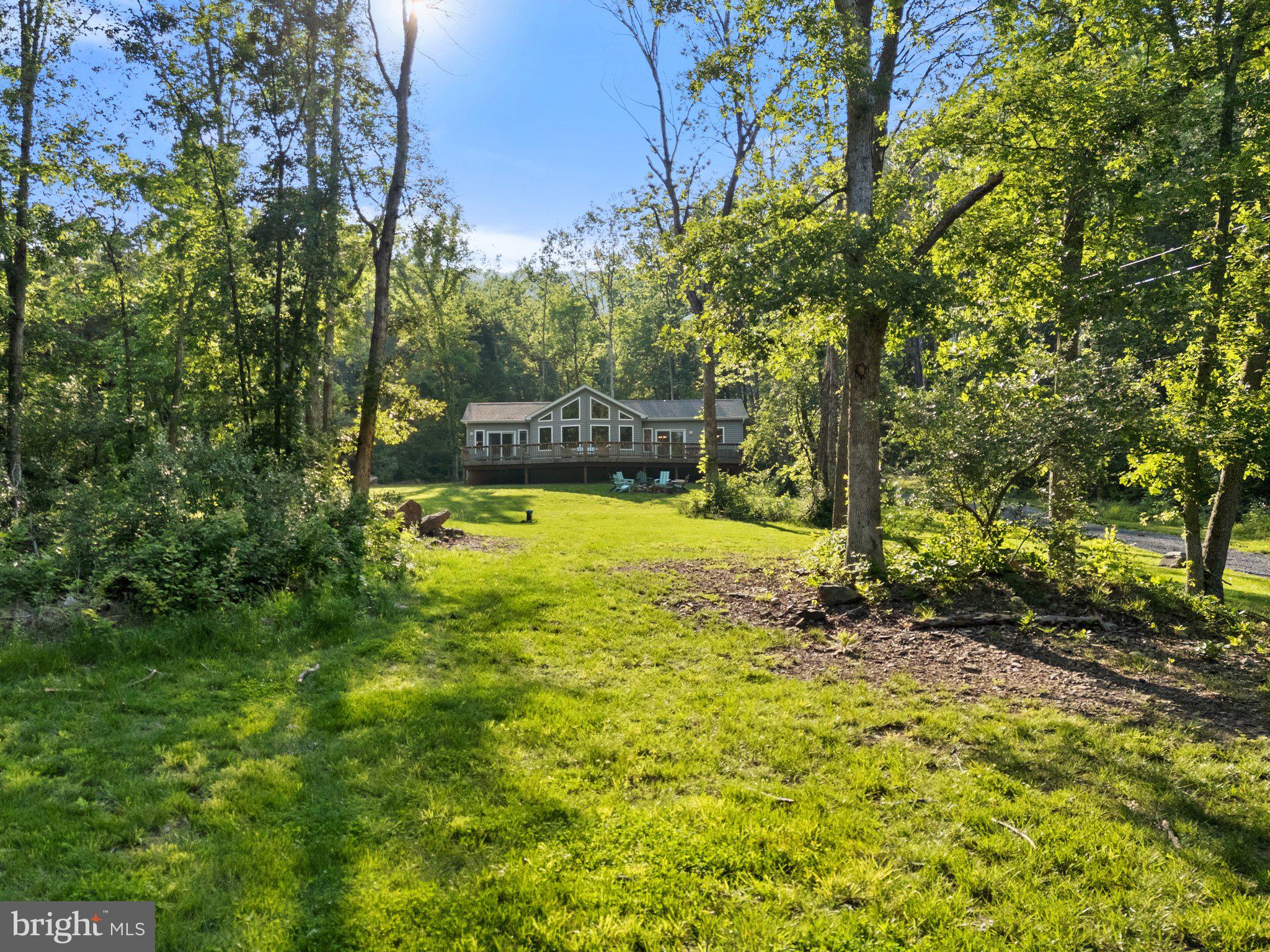 1820 GOONEY MANOR LOOP