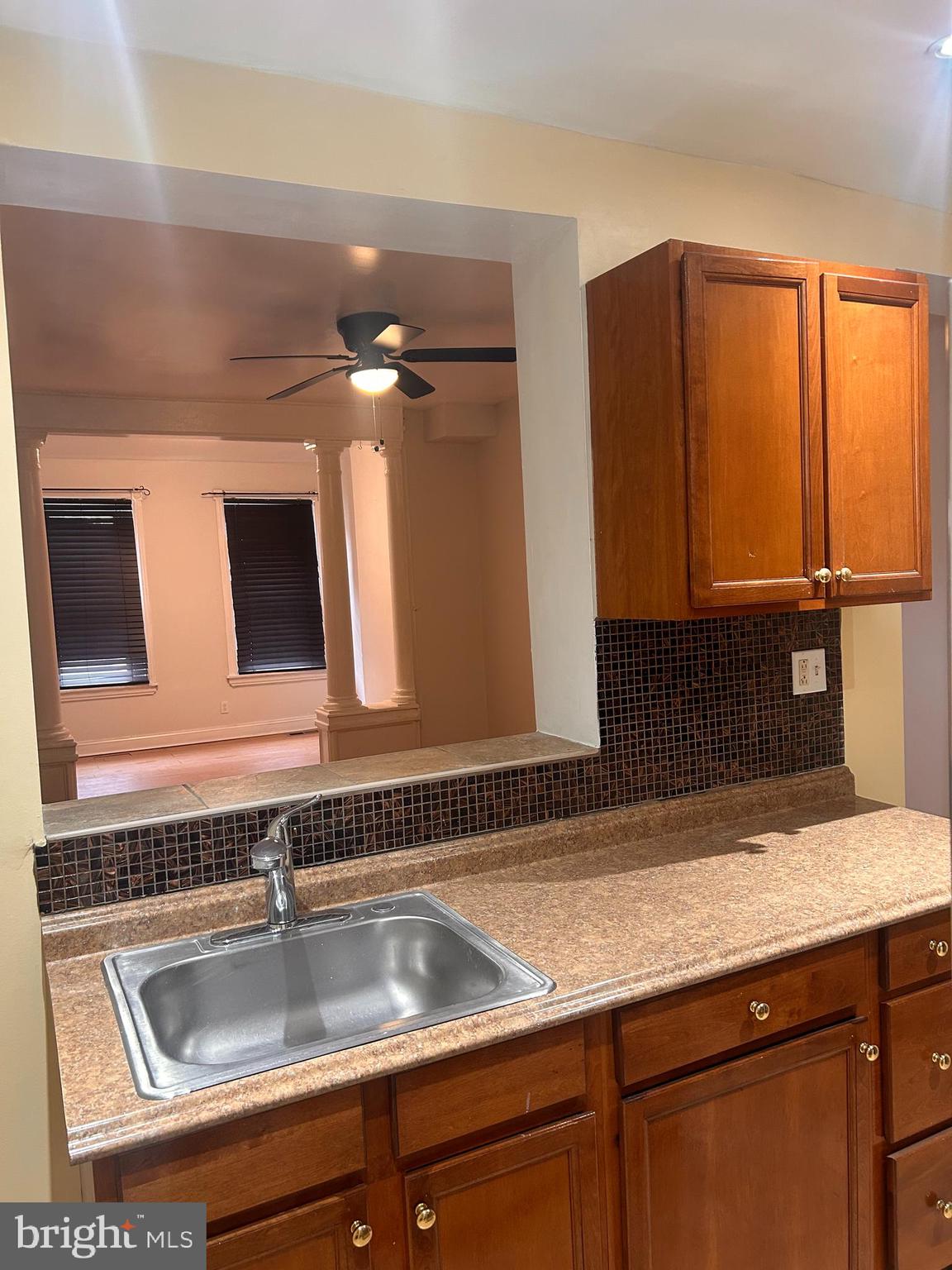 1308 W LIPPINCOTT STREET