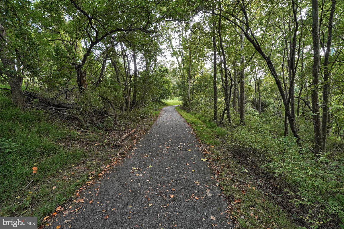 CHURCHILL TOWN SECTOR - Residential