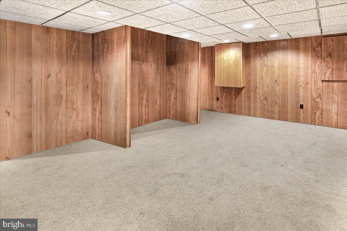 CHURCHILL TOWN SECTOR - Residential