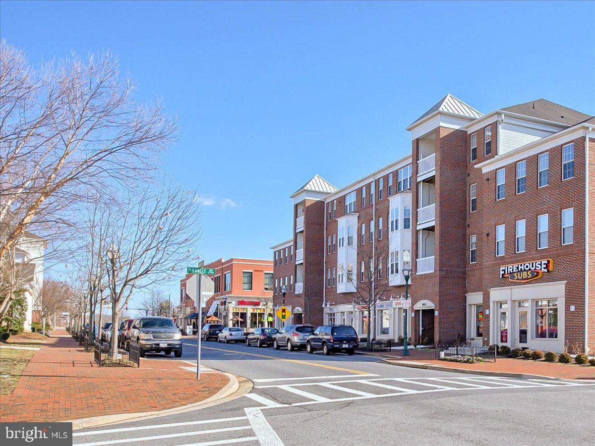 CHURCHILL TOWN SECTOR - Residential