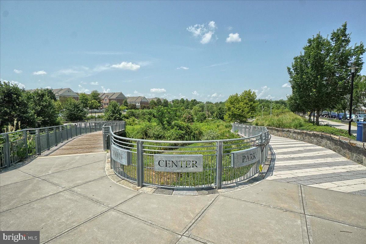 CHURCHILL TOWN SECTOR - Residential