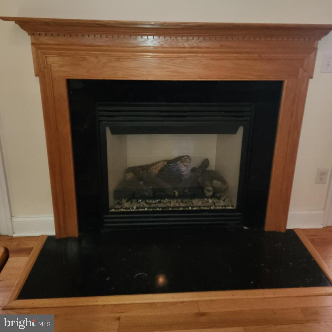 NORTHRIDGE - Residential