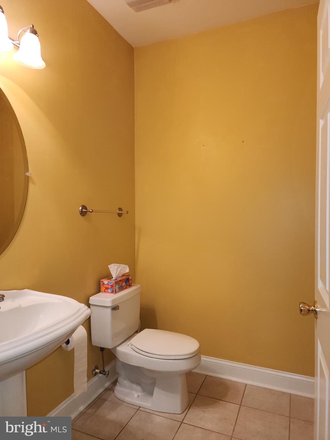 NORTHRIDGE - Residential