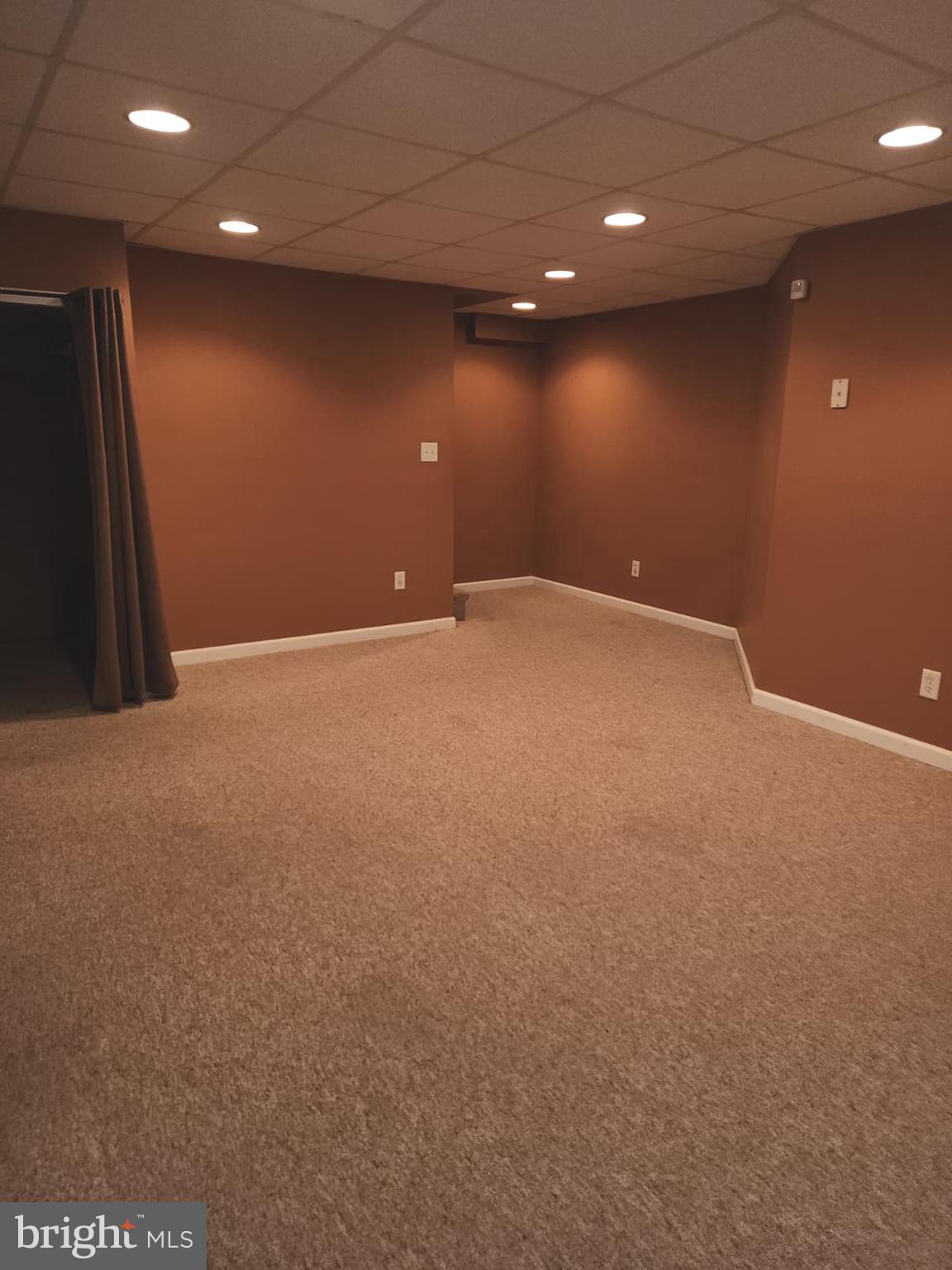 NORTHRIDGE - Residential