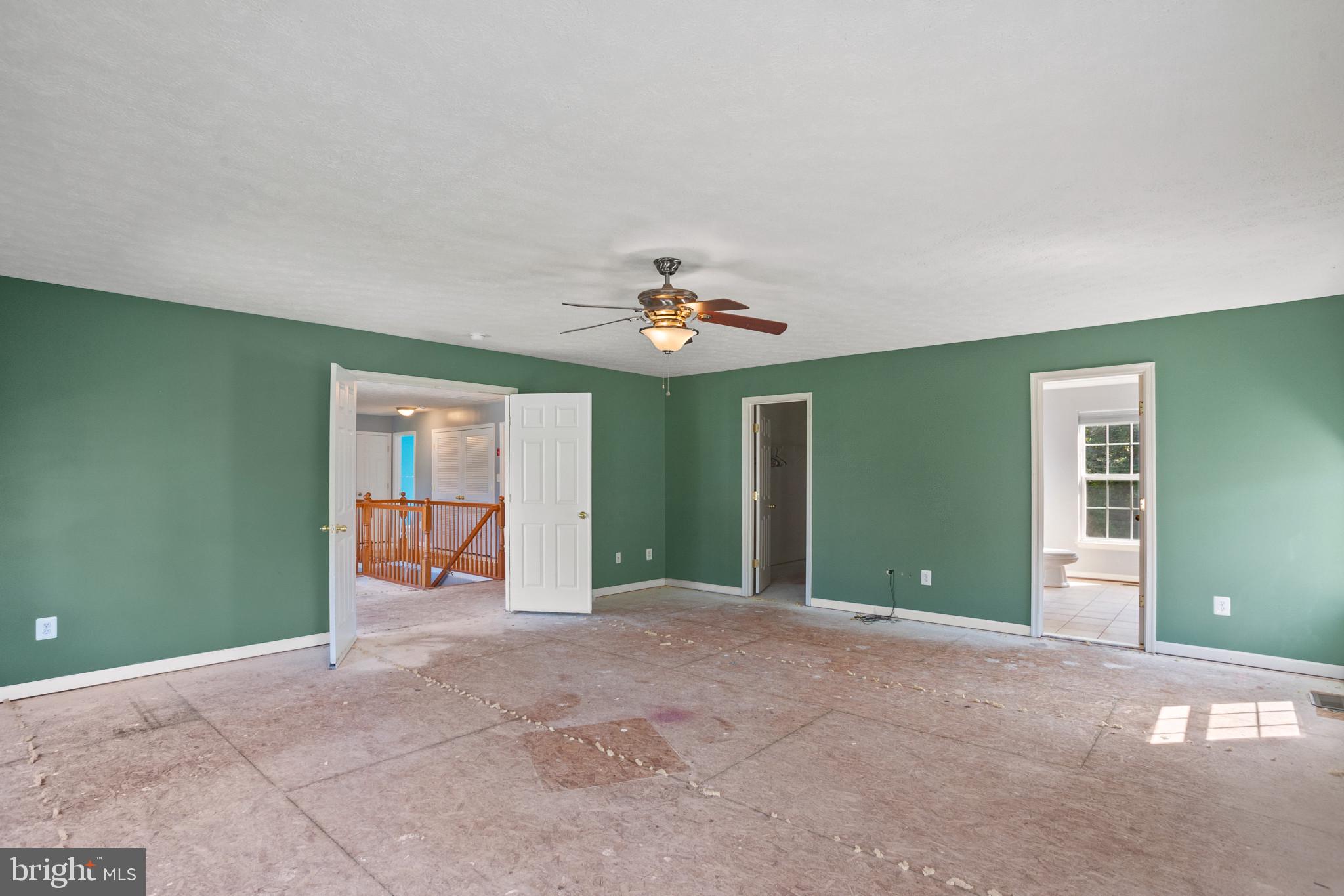 SAVANNAH OVERLOOK - Residential