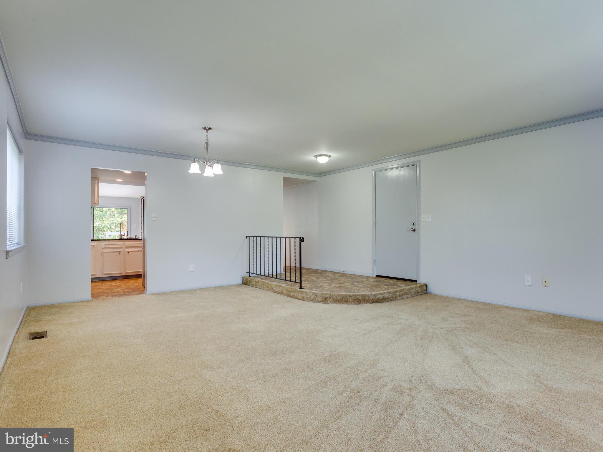 BENT TREE - Residential