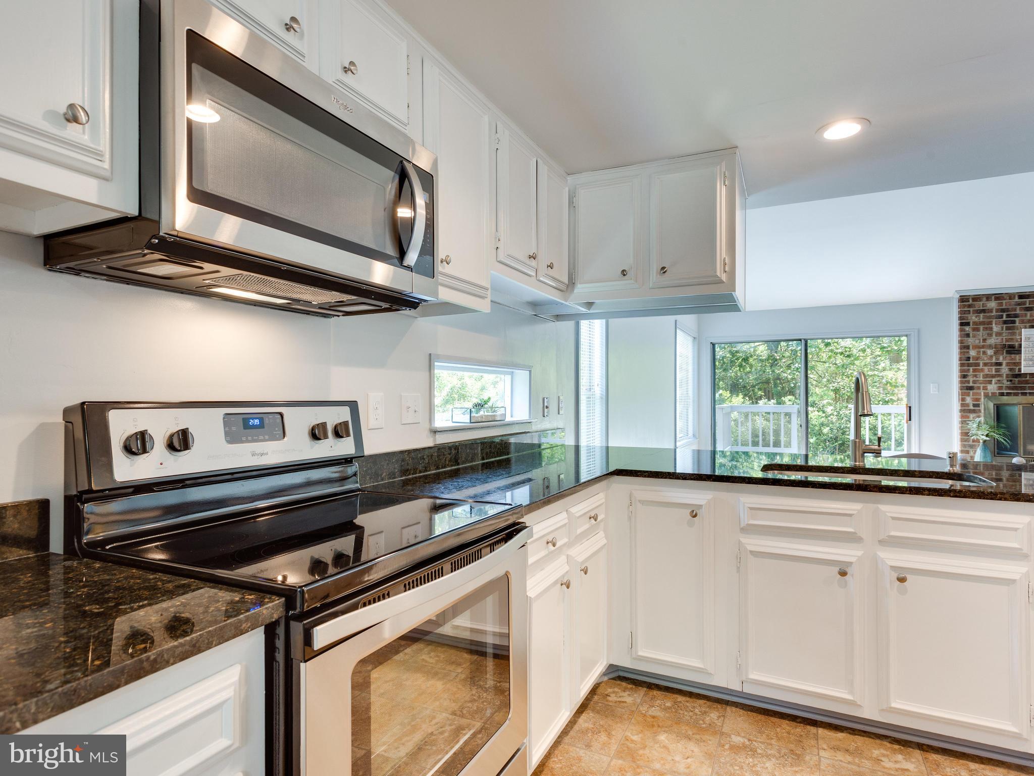 BENT TREE - Residential