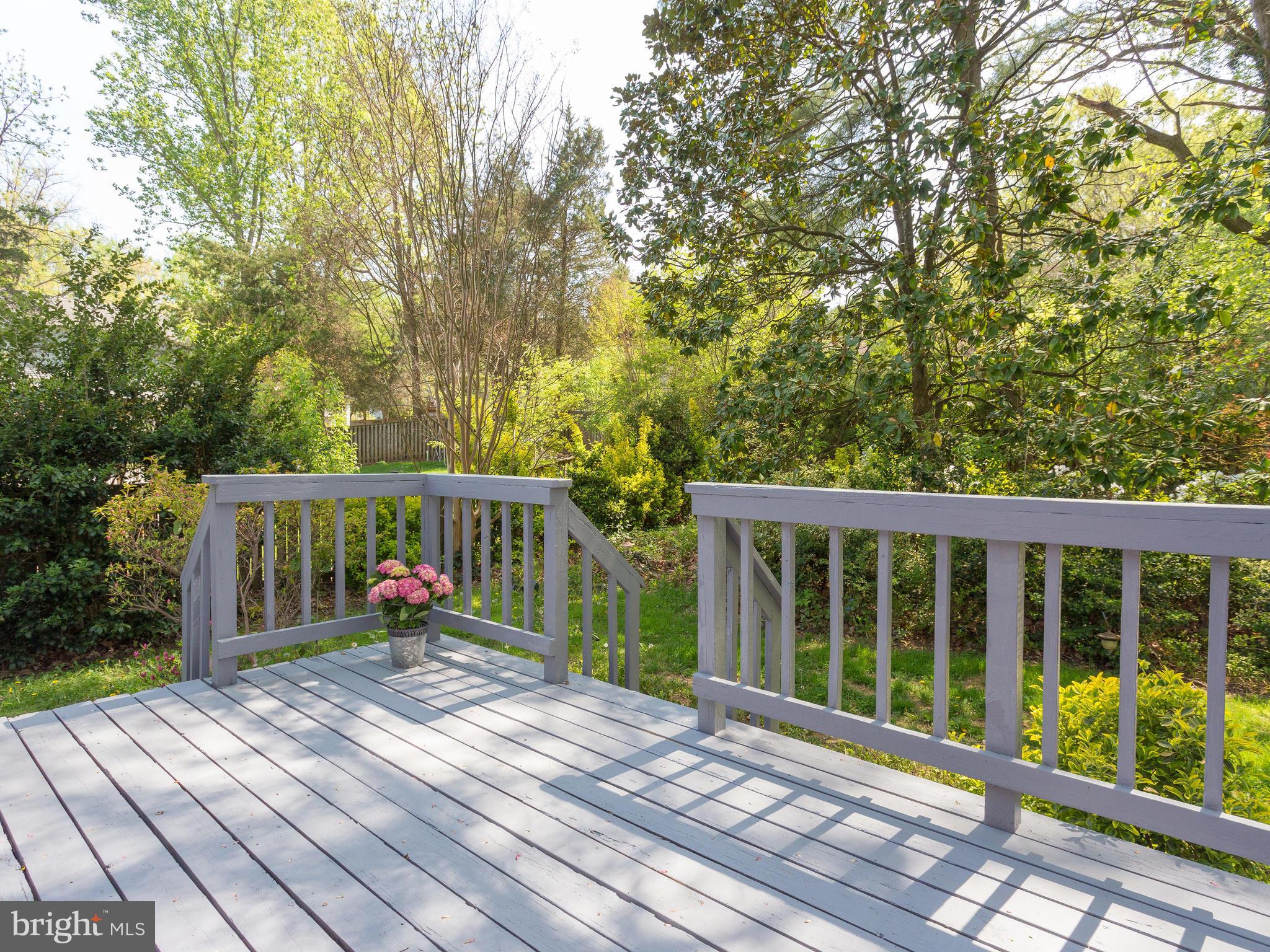 BENT TREE - Residential