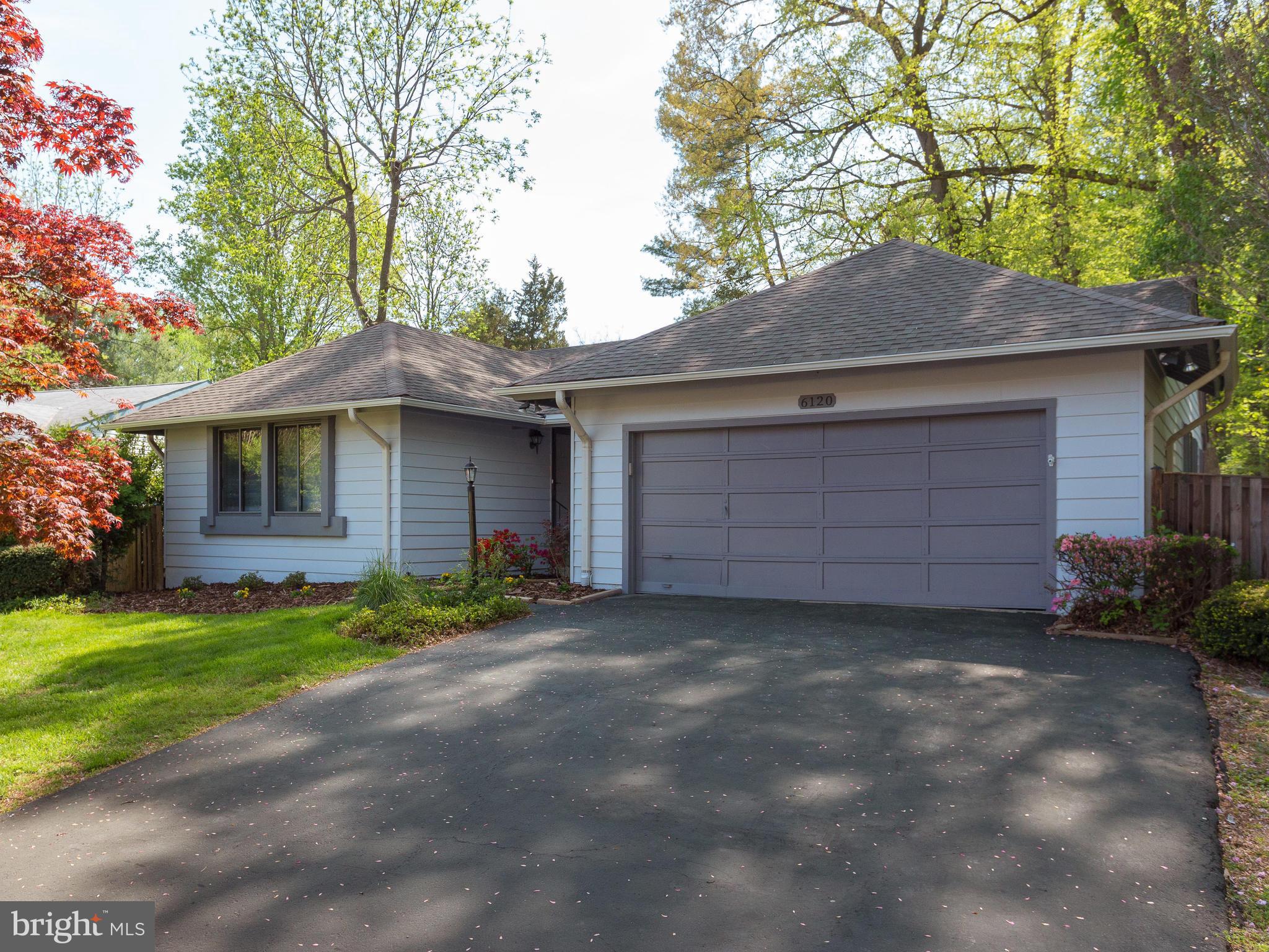 BENT TREE - Residential