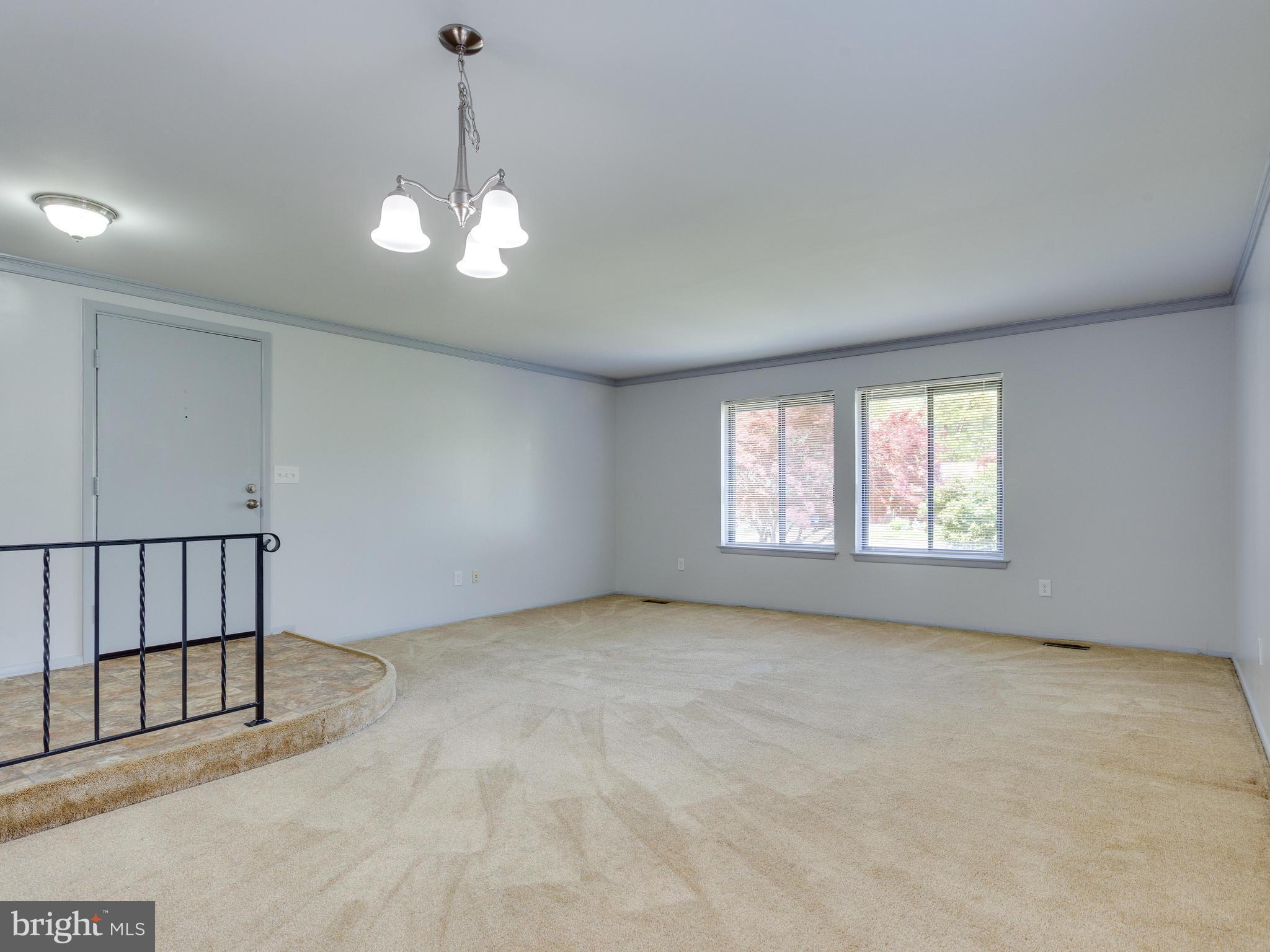 BENT TREE - Residential